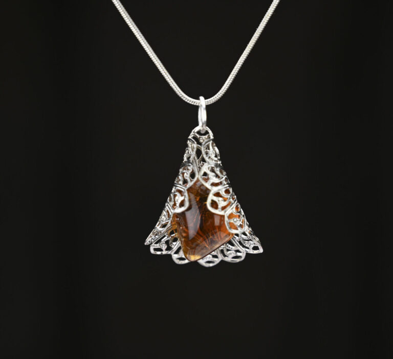 cropped 2886 Amber Filigree scaled 1