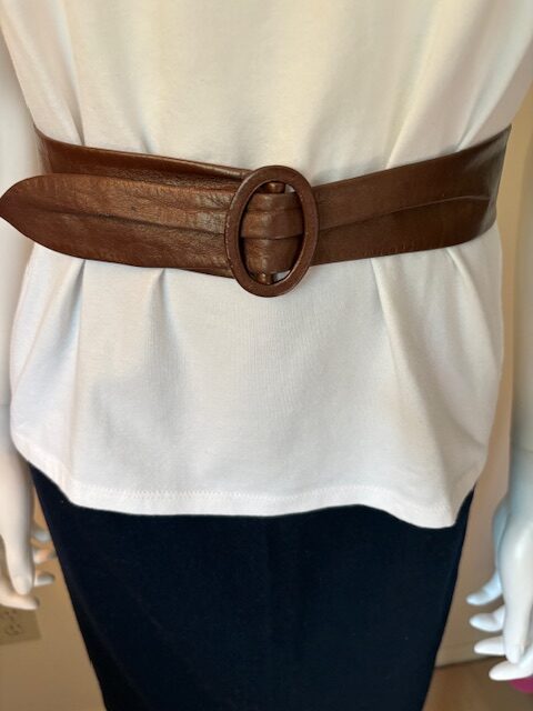 Vintage Ladies Bronze Leather Belt 1 Bronze Belt front