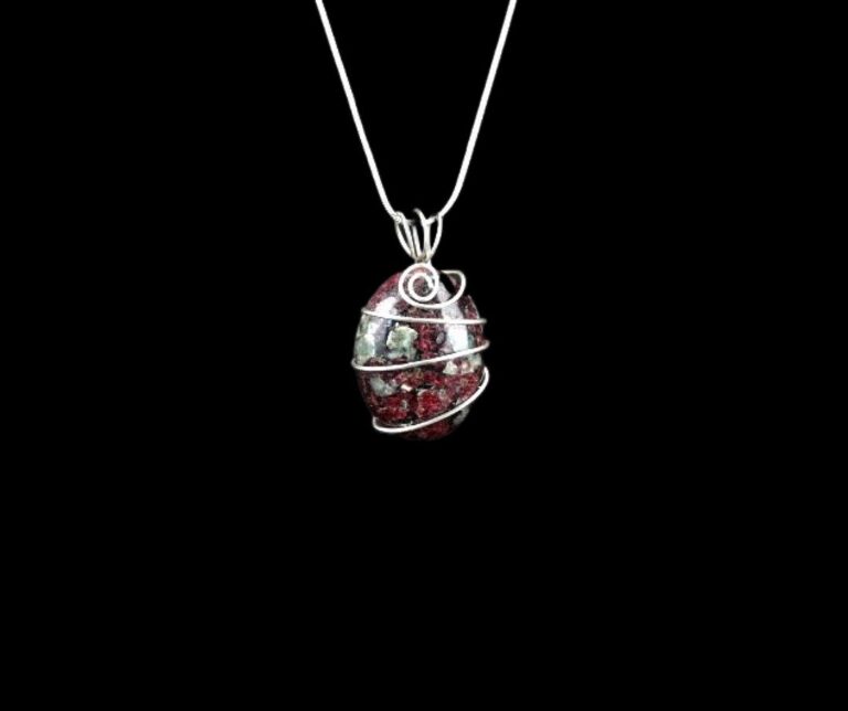cropped 2342 Udialyte