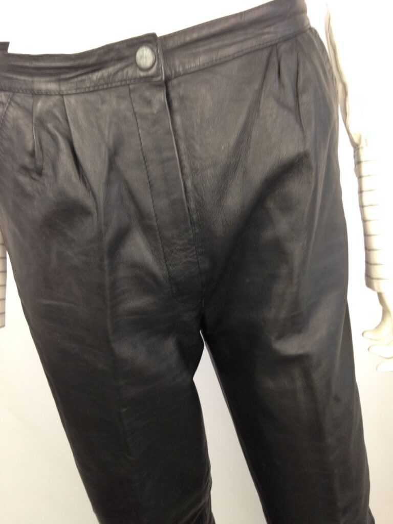 Leather Pants pleats pockets close
