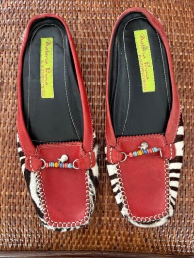 Red zebra mules front