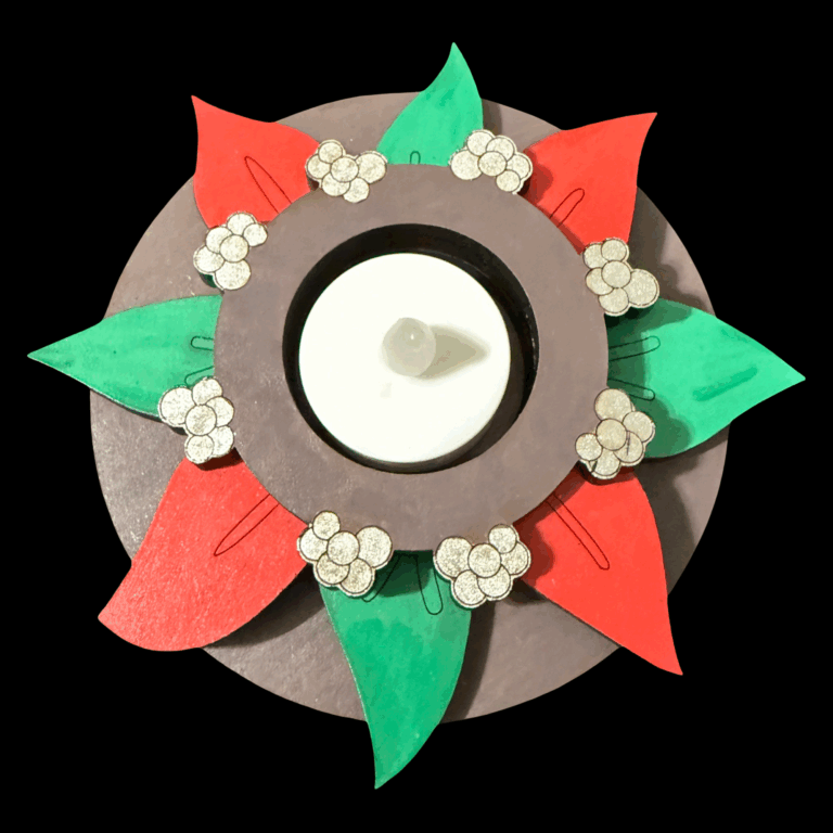 Poinsettia Painted Wood Tea Light Holders 1