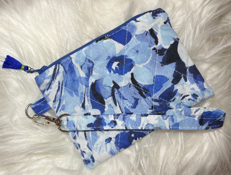 The Essential Ziplet ~ Wristlet! 9 IMG 6109