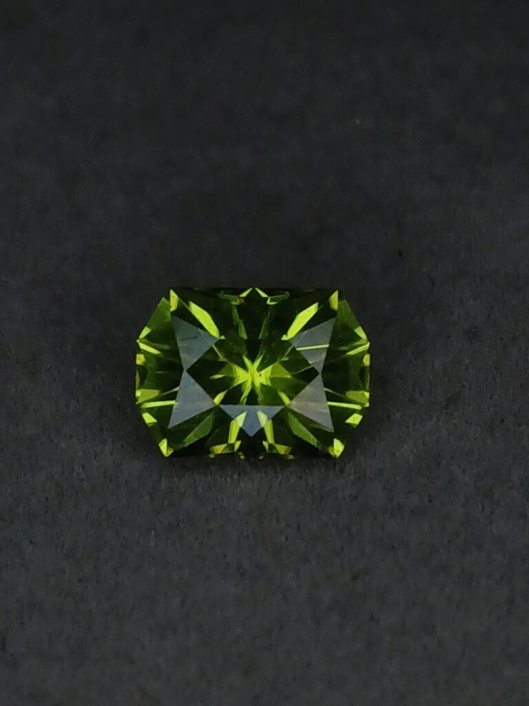 1.5ct precision faceted peridot 3 20251205 141004