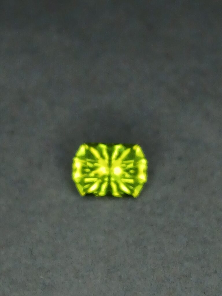 1.5ct precision faceted peridot 4 20251205 141036
