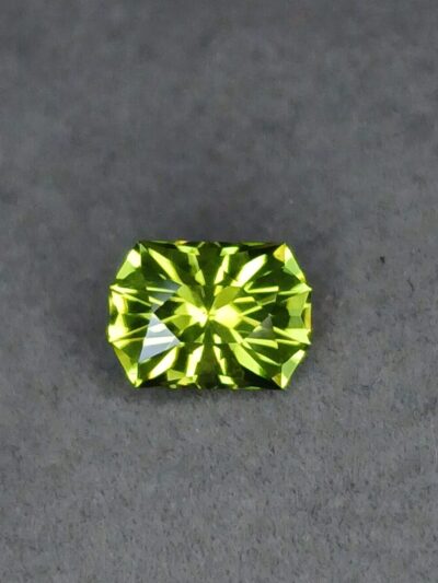 1.5ct precision faceted peridot