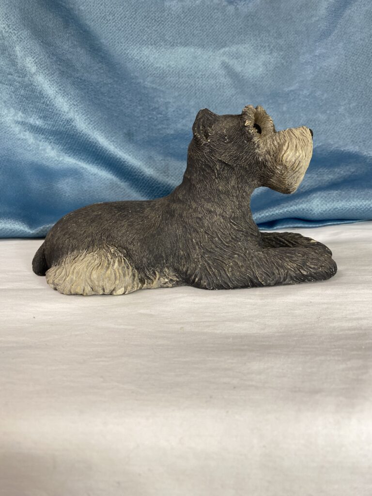 1981 Sandra Brue Sandicast Resin Schnauzer Dog Figurine 3 IMG 8574