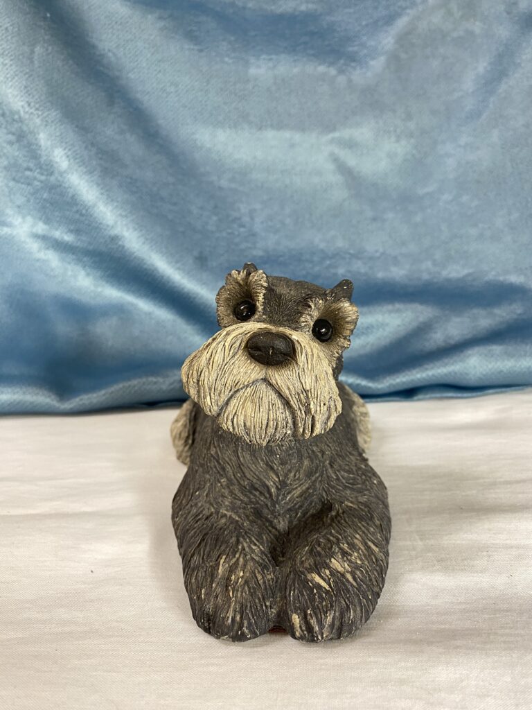 1981 Sandra Brue Sandicast Resin Schnauzer Dog Figurine 4 IMG 8575 dmb vintage schnauzer 1