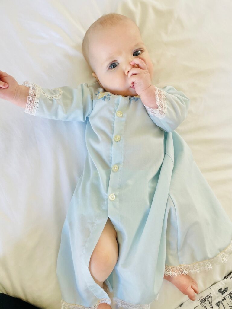 il 1588xN.4850414260 gfekBABY IN BLUE DUCKY GOWN FULL BODY