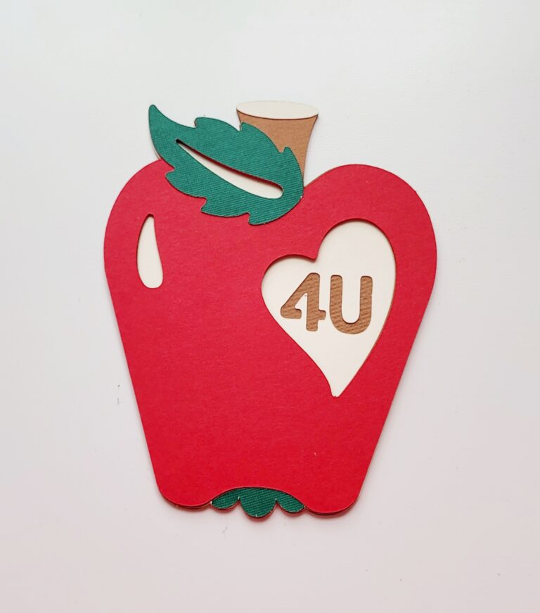 Teacher thank you or appreciation card, handmade Apple 4U card, gifting for teachers. 1 20260623 191323