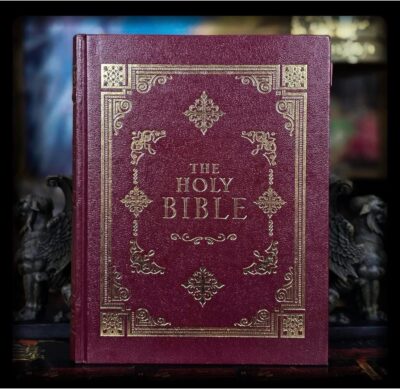 2000 The Holy Bible: Illuminated Family Edition