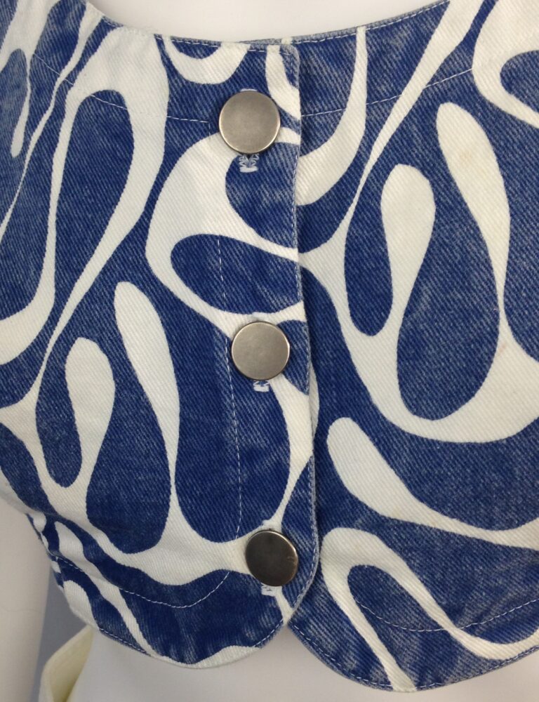 Blue White crop top print close up