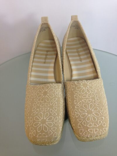 Vintage Liz Claiborne Beige Wedge Espadrille Shoes