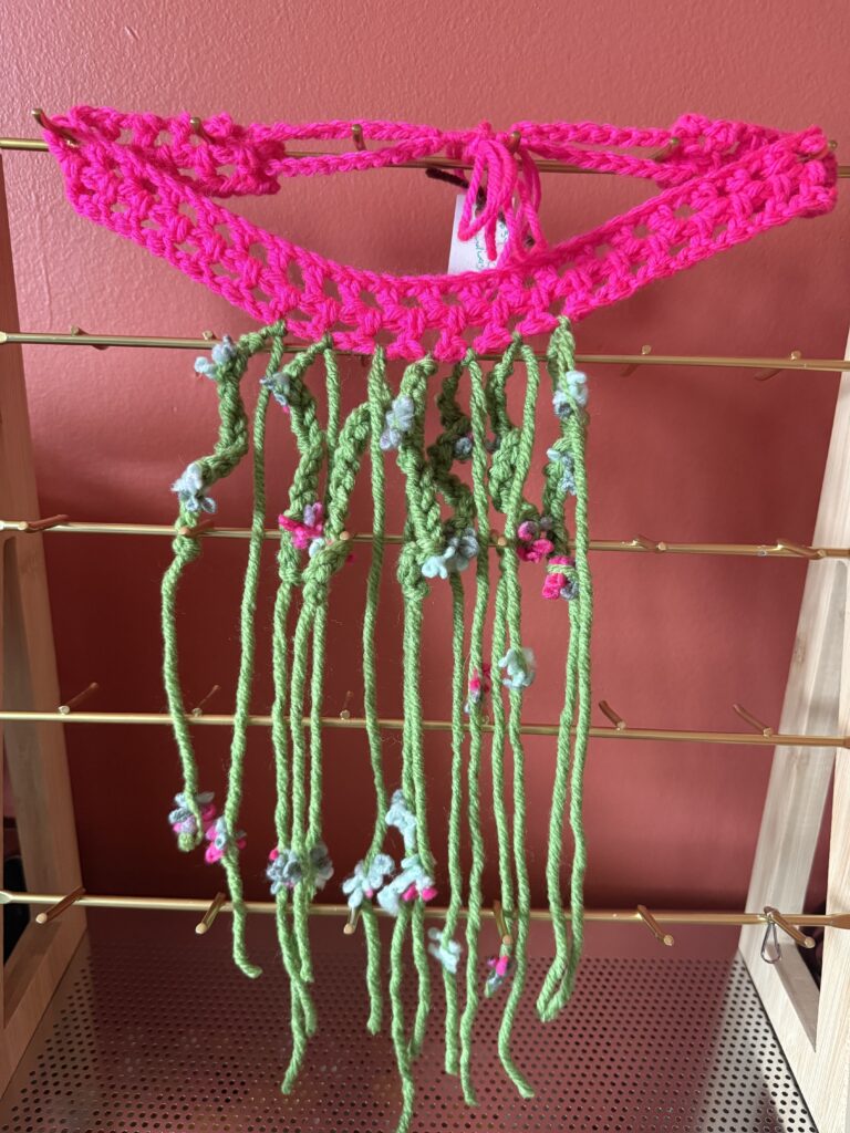 Pink and green crochet fiber necklace