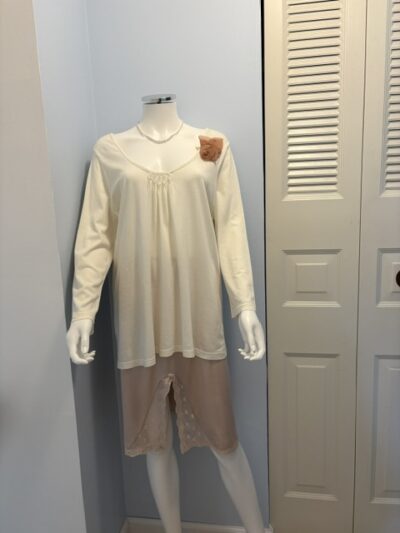Pearl top slip skirt pin necklace