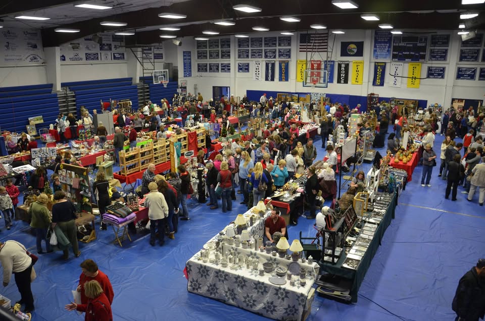 Corvallis Christmas Bazaar 1 750797200 1366616458904172 1309822885361602084 n