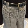 Houndstooth side view