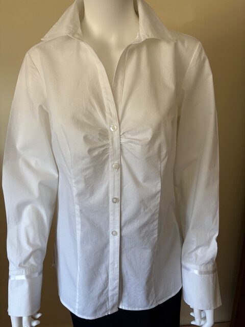 Vintage Classic White Shirt Blouse 9 Front view gathered white blouse