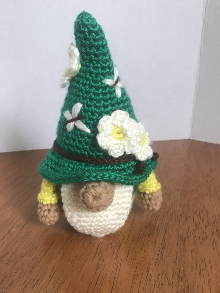 Enchanting 6 1/2-inch handcrafted gnome, decked out in the lively yellow and green of the Oregon State University Ducks 5 IMG 6067