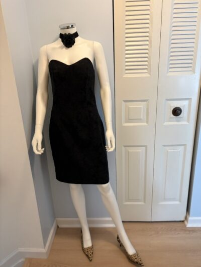 LBD shoe flower full view