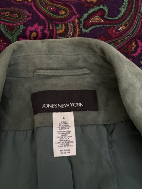 Vintage Jones New York Teal Green Suede Jacket 7 Suede jacket label rotated